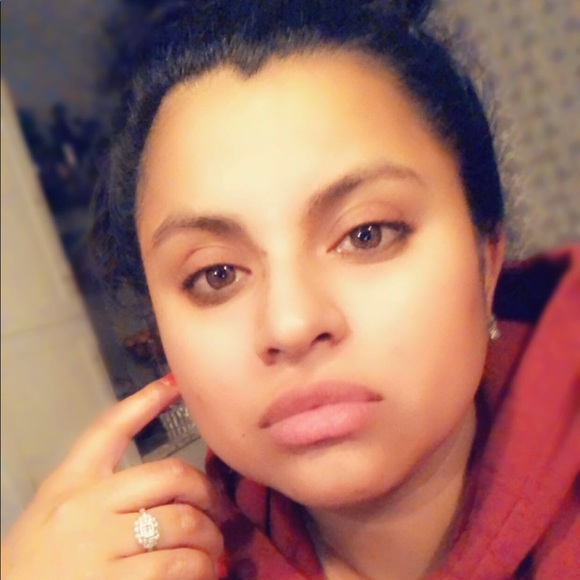 Meet your Posher, Juana - Picture 1 of 1